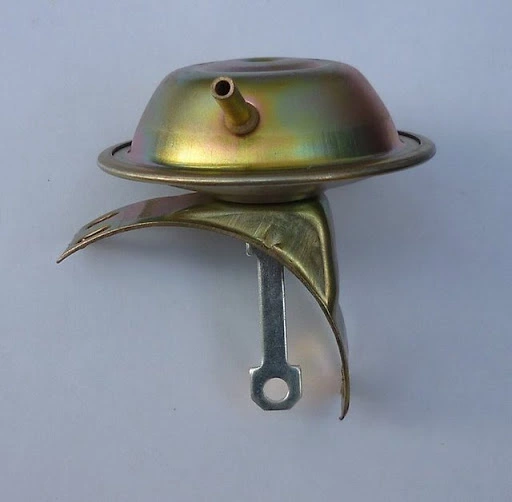 Вакуум трамблера VW Golf 2/Passat B2 B3/Audi 80 до 1992года/Audi 100 до ...